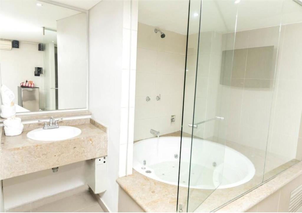 Koupelna v ubytování Hotel Romanza