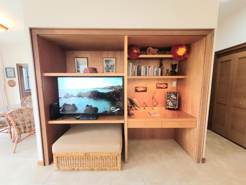 TV a/nebo společenská místnost v ubytování Ground Floor & ac - kbv11g2 - Sullivan Properties