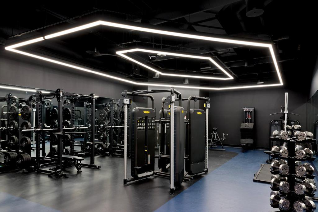Das Fitnesscenter und&#47;oder die Fitnesseinrichtungen in der Unterkunft Fontainebleau Las Vegas