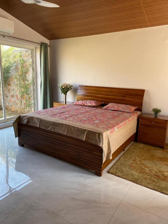 Voodi või voodid majutusasutuse Orchard At Sarai - Private cottage, Large lawn, & Pet friendly toas
