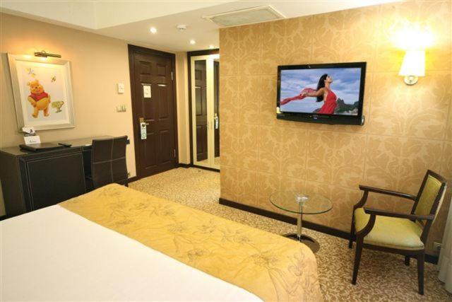 Cartoon Hotel - Double Room