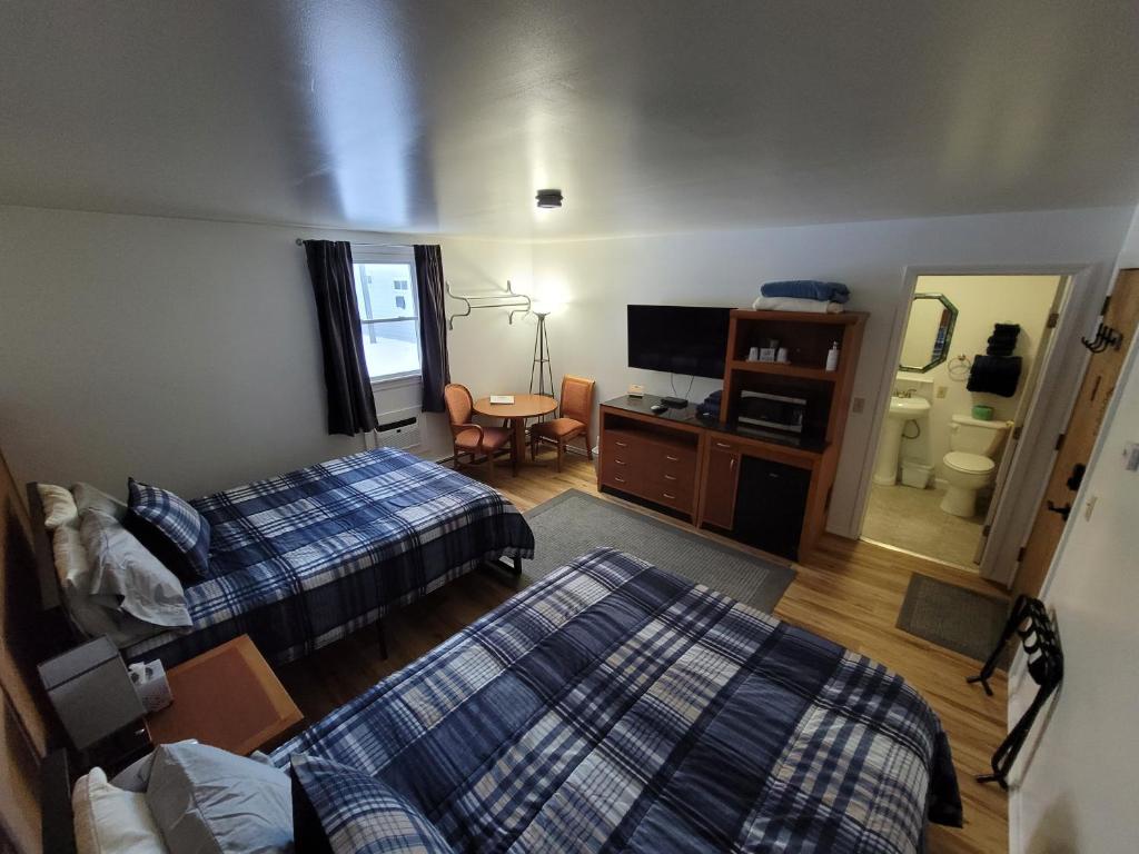 West Bethel Motel - Habitación Deluxe Con Cama Grande