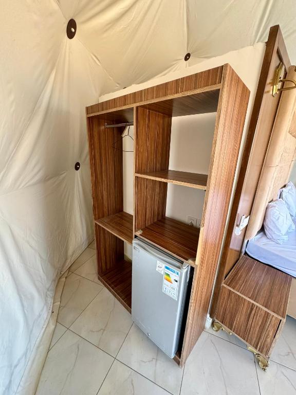 Postel nebo postele na pokoji v ubytování Jabal Rum Camp
