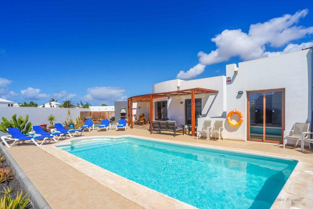 Villa Luar