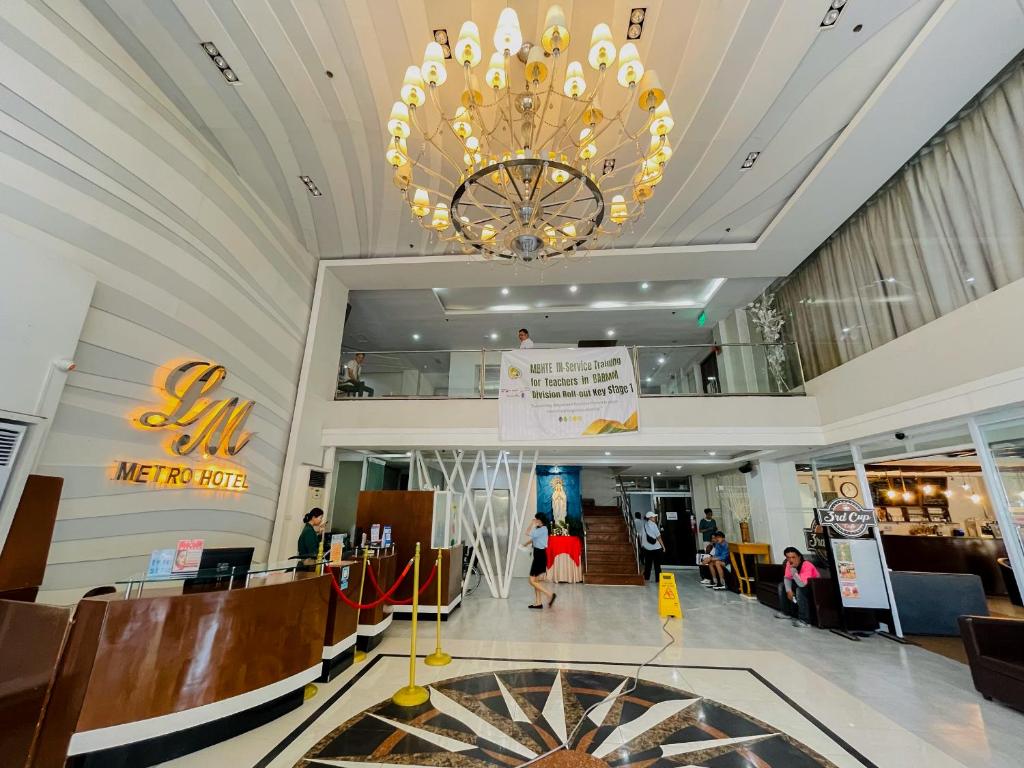 Vstupní hala nebo recepce v ubytování LM METRO HOTEL