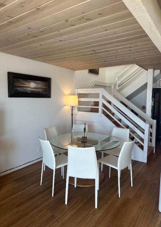 La Selva Beach Ocean Front Townhome - Direct Beach & Ocean Access - Three-Bedroom Townhouse