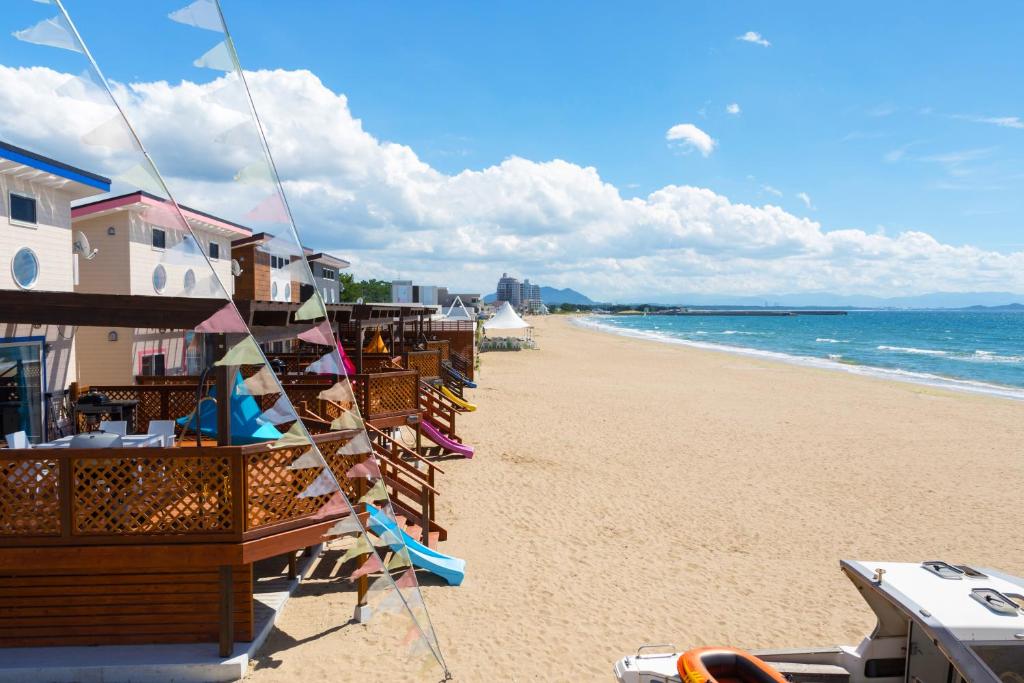 Gallery image of Glamping Fukuoka in Fukutsu