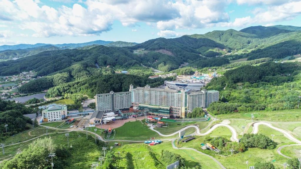 an aerial view of a resort in the mountains at Wellihilli Park Resort in Hoengsong