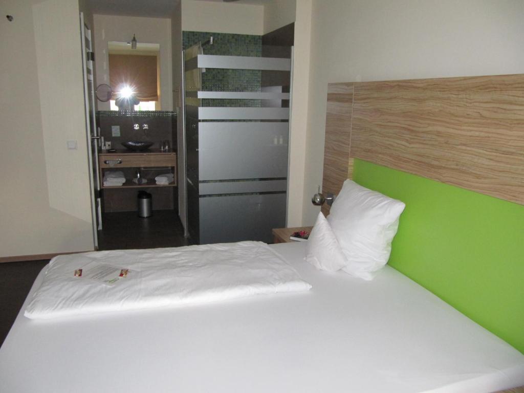 Hotel Stadt Steinheim - Comfort Single Room