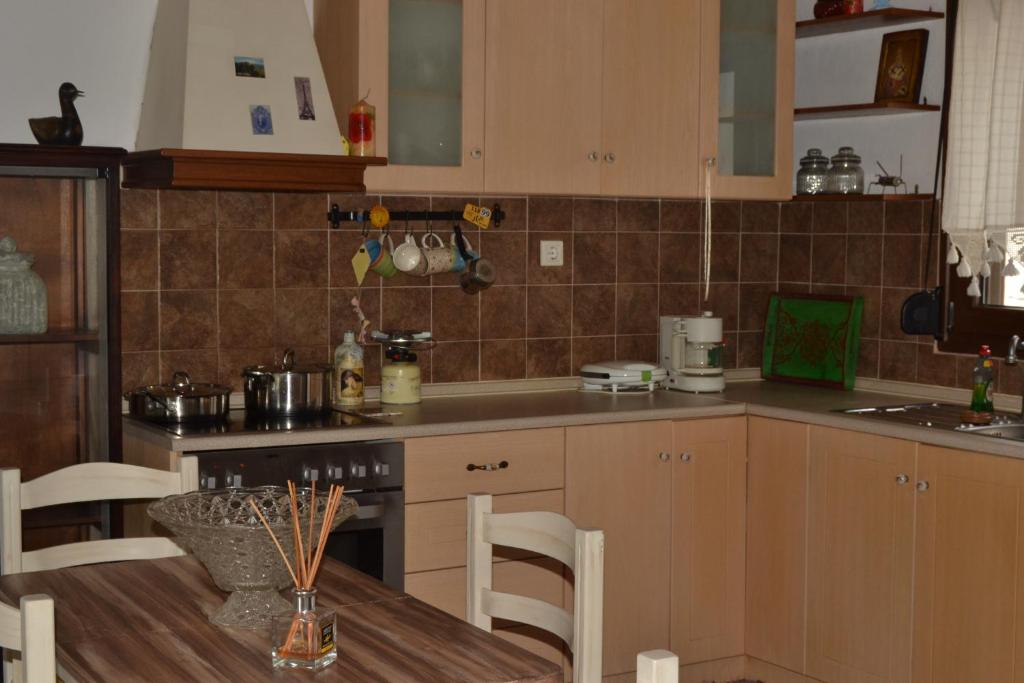Kuchyň nebo kuchyňský kout v ubytování Gattilusi View Cottage