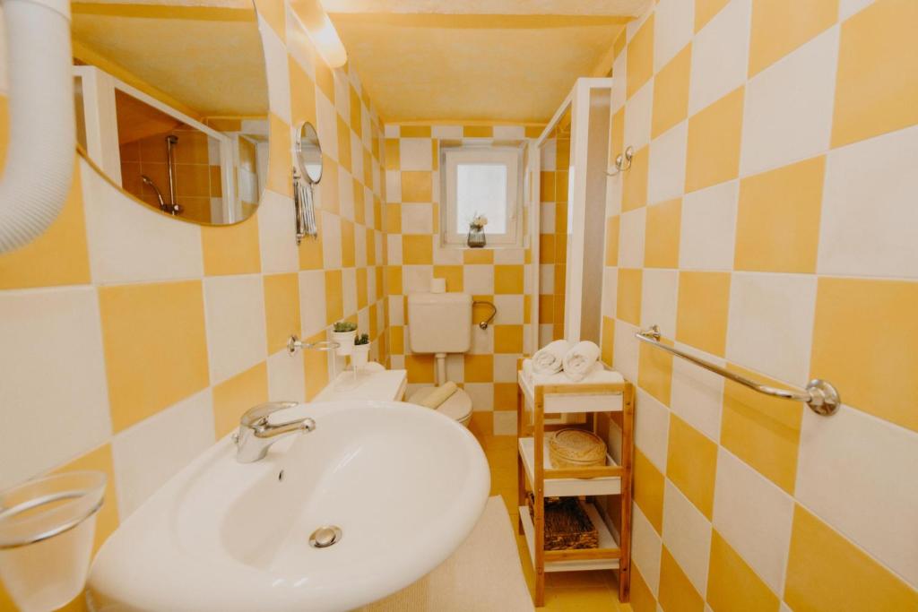 Rooms and Studios Villa Rossella 2 - 4