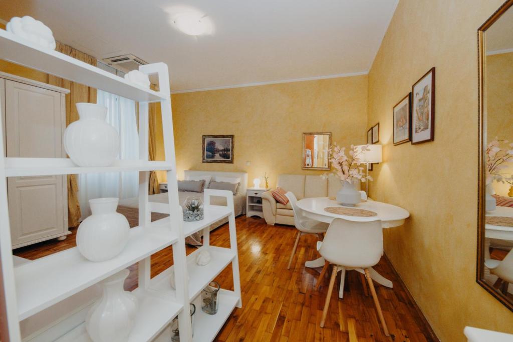 Rooms and Studios Villa Rossella 2 - 9