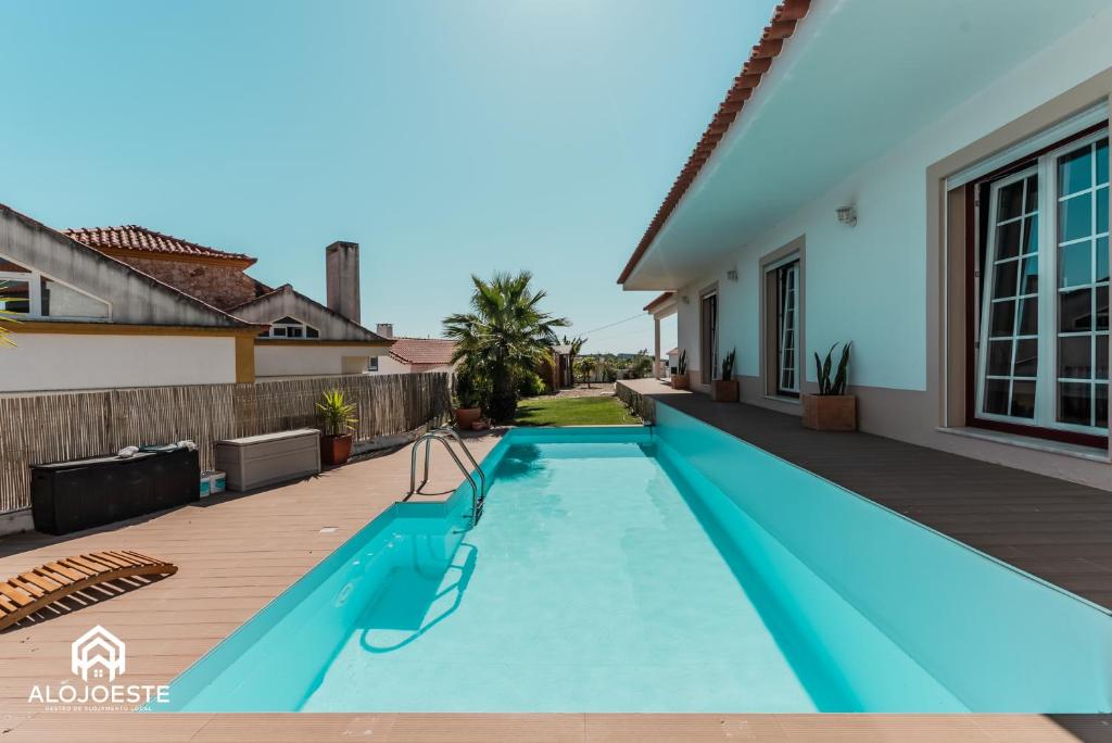 Sunrise Villa - Retreat with pool by Ericeira, Ericeira (updated prices ...