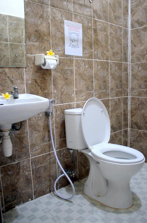 Djembank Hotel & Restaurant - Twin Room