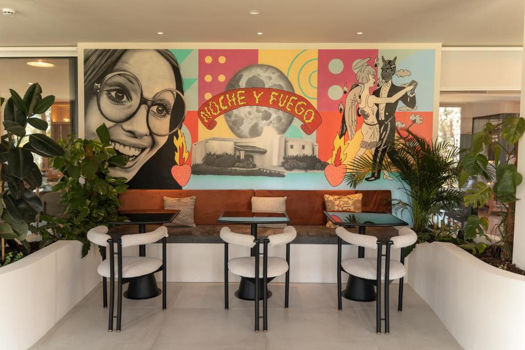 Fotografie z fotogalerie ubytování Pacha Hotel v destinaci Ibiza (město)