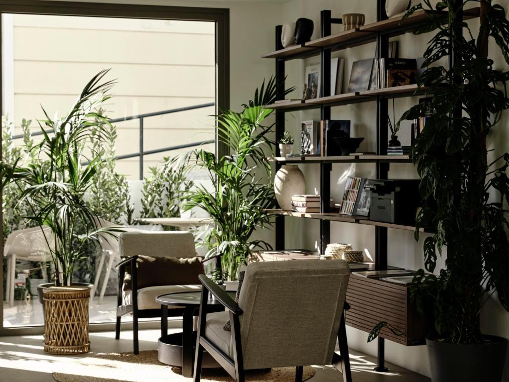 Bond Smart Living Suites - Resim 22