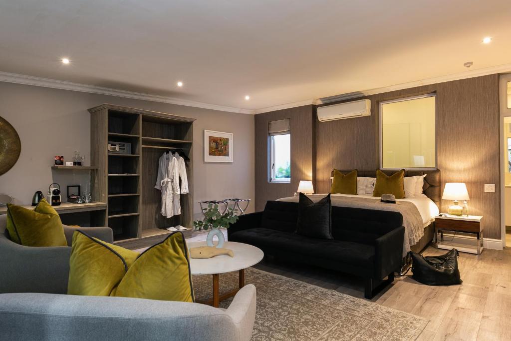 Cloud 9 Boutique Hotel and Spa - Heritage Deluxe Family Room