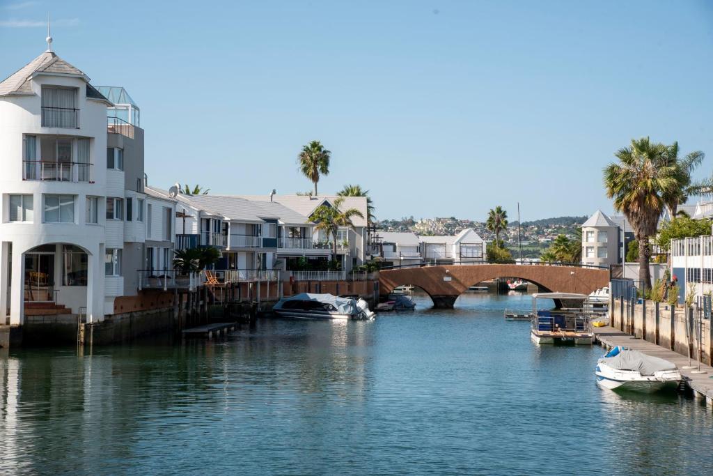 18 Quay West, Waterfront - Image 44
