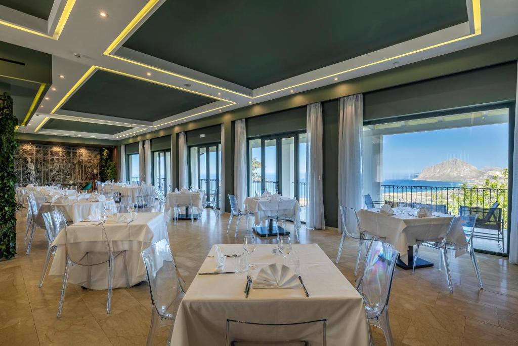Restaurace v ubytování Hotel Venere di Erice Resort & Spa