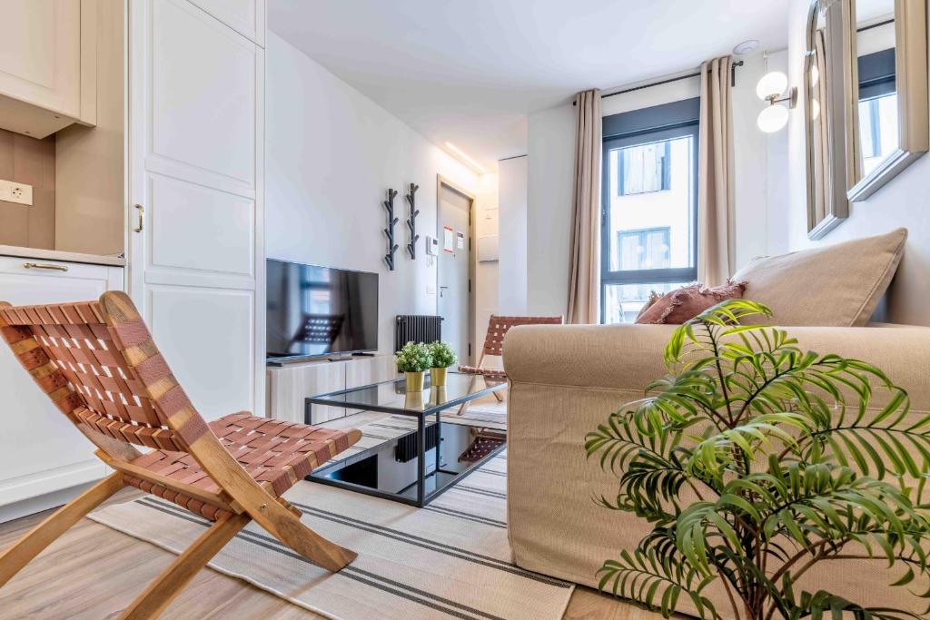 4 Ways en Madrid - Three-Bedroom Apartment - High Floor