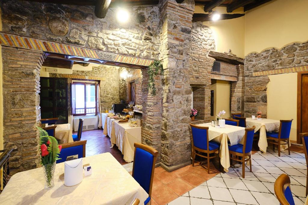 Restaurace v ubytování Albergo Della Posta