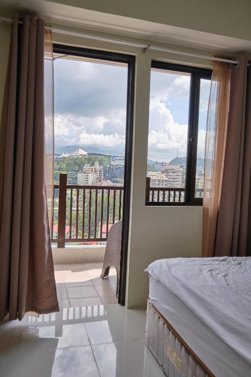QFandZ Baguio Homestay at BRENTHILL Condominium photo