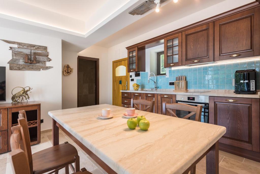 Kuchyň nebo kuchyňský kout v ubytování Balkida Residence - Balchik Villas