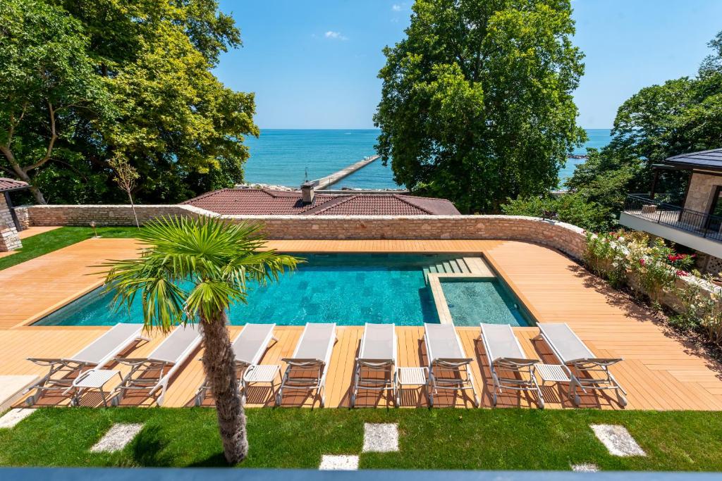 Bazén v ubytování Balkida Residence - Balchik Villas nebo v jeho okolí
