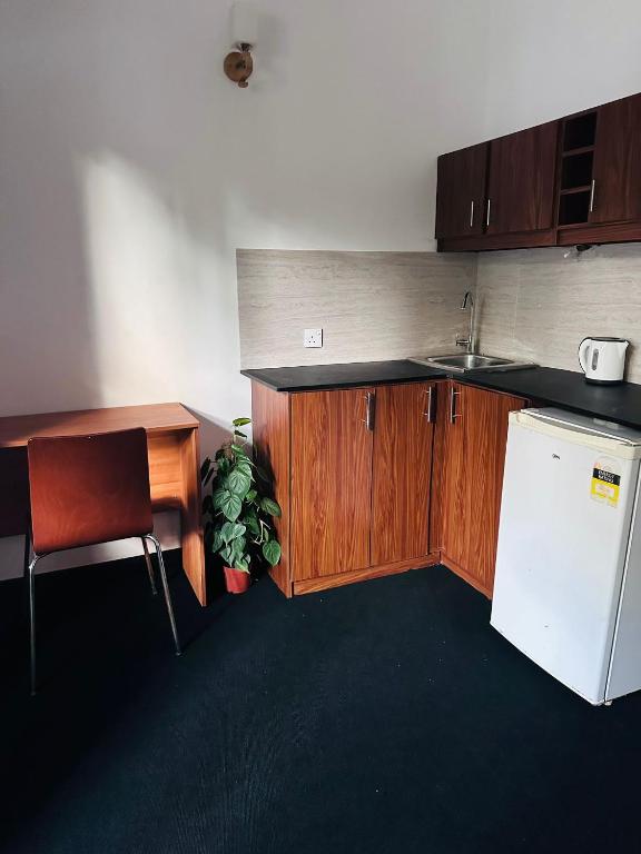 Sera 86 Airport Transit Stay - 8