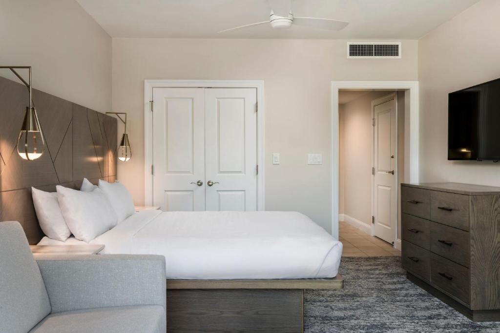 Marriott's Lakeshore Reserve - Room King Con Sofá Cama