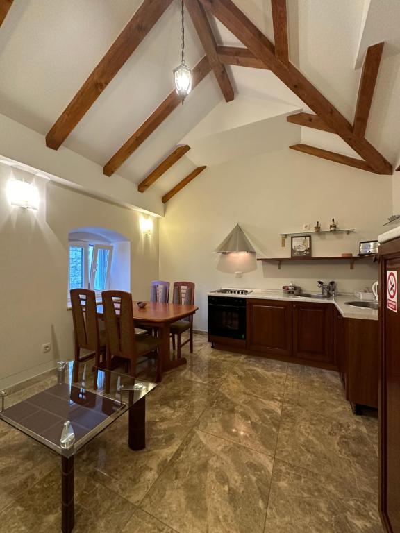 Trogir old town apartments with FREE parking