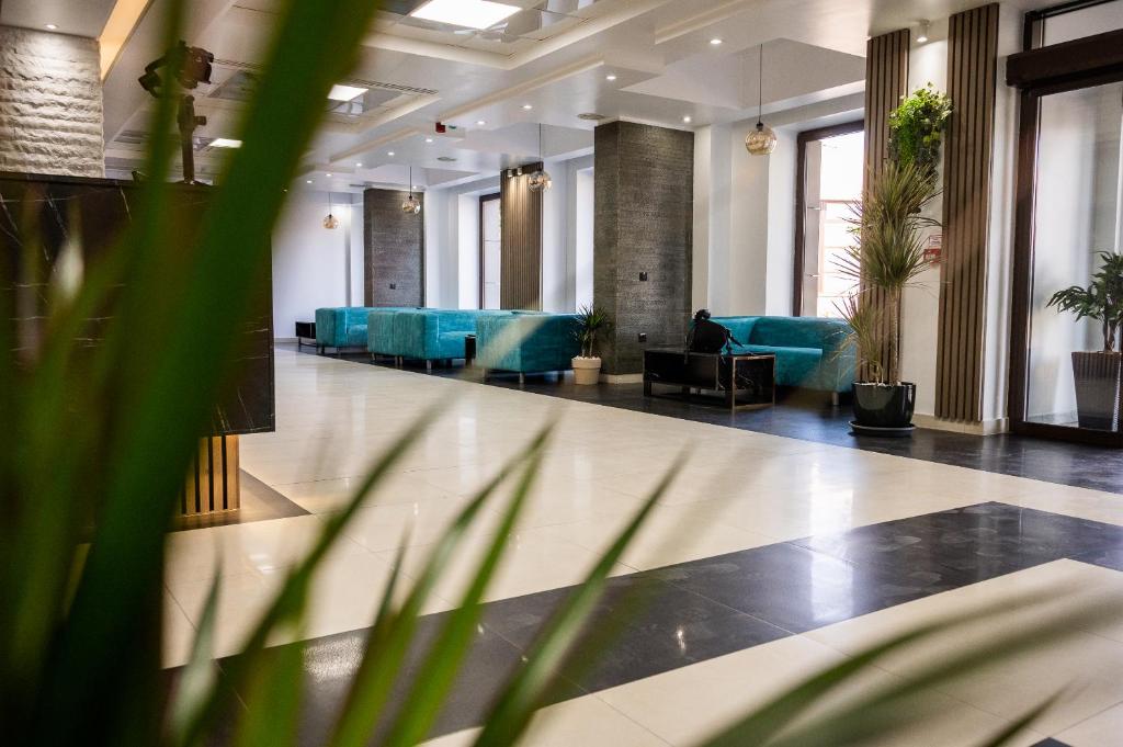 Posezení v ubytování Black Tulip Hotel