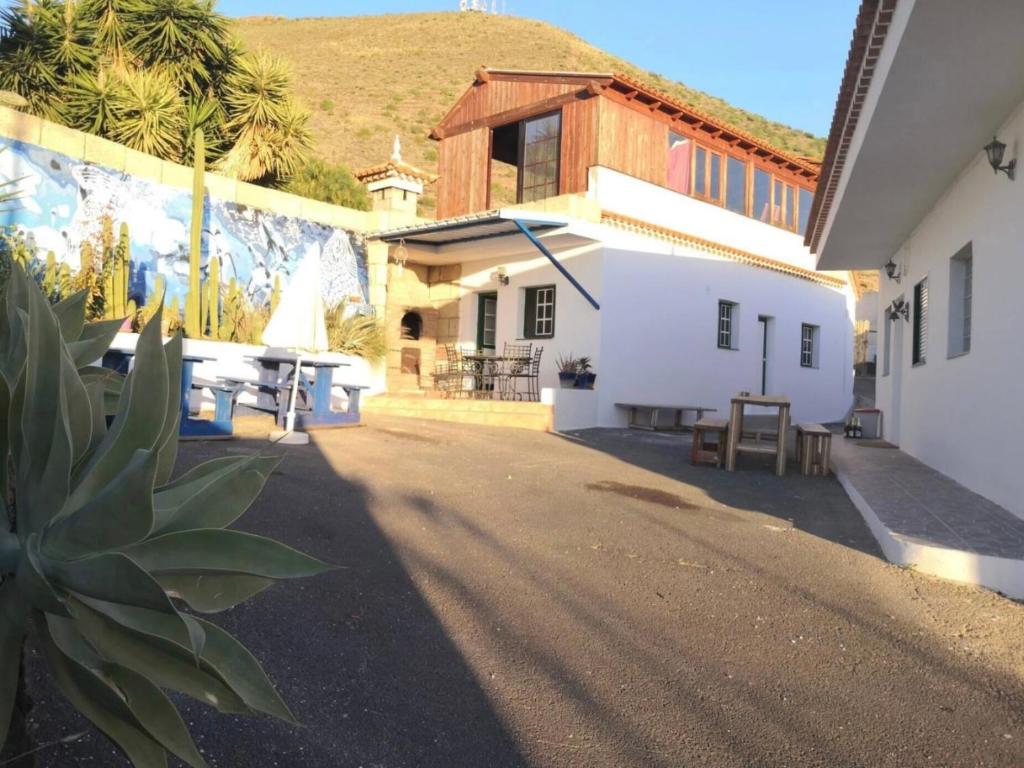 Nespecifikovaný výhled na hory nebo výhled na hory při pohledu z hotelu