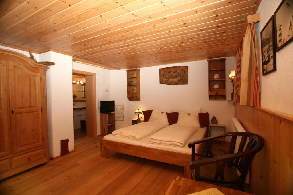 Posteľ alebo postele v izbe v ubytovaní Ferienhaus Abendstille
