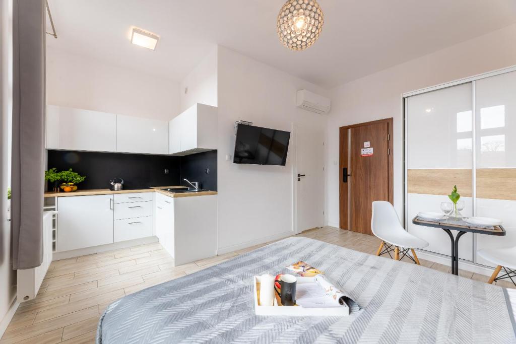 Apartamenty Bałtyckie - Grand Baltic - WIFI, Klimatyzacja, Sala Zabaw, Taras wypoczynkowy, centrum Ustki - Estudio Doble Deluxe
