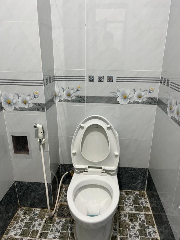 Koupelna v ubytování Nhà nghỉ Sunmi