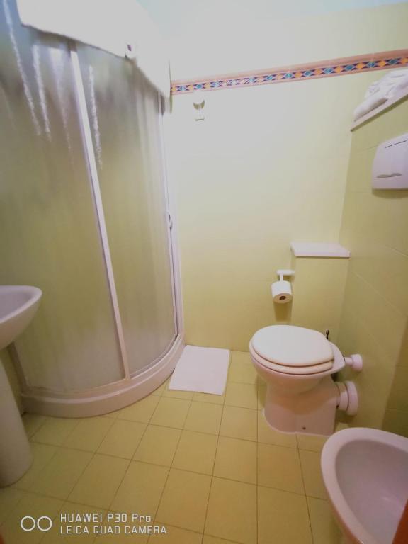 Koupelna v ubytování Porto Recanati Zimmer