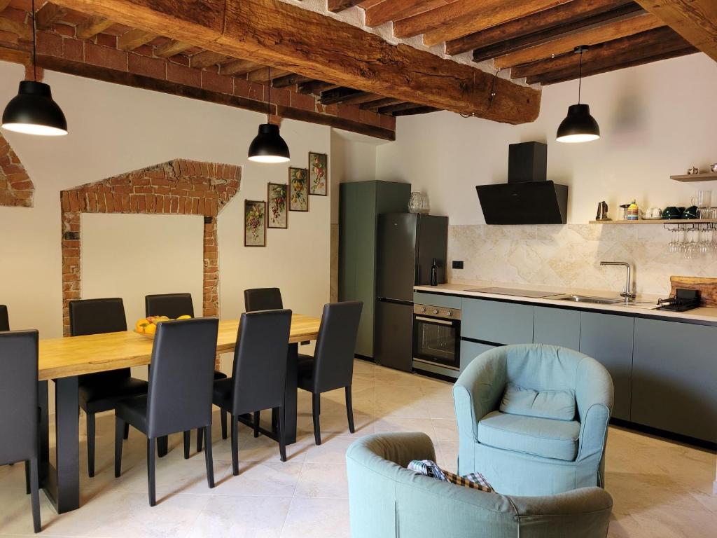 Η κουζίνα ή μικρή κουζίνα στο Casa in Piazza