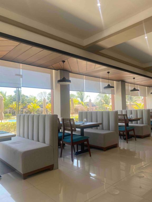 Istumisnurk majutusasutuses River Palm Hotel and Resort powered by Cocotel