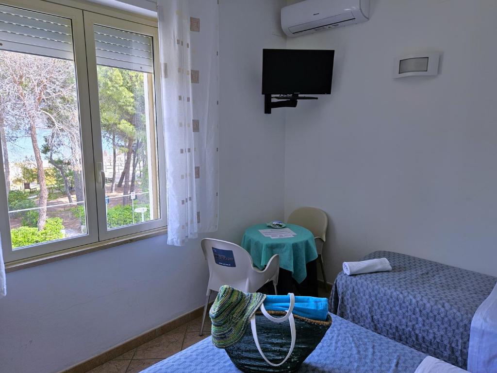 Hotel Cerrano - Habitación Triple