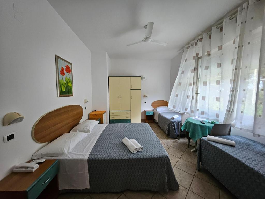Hotel Cerrano - Habitación Cuádruple