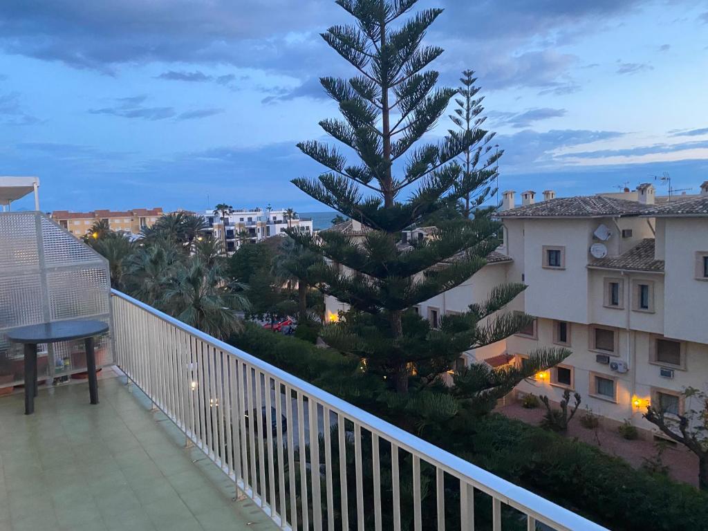 Vista Al Mare的阳台或露台