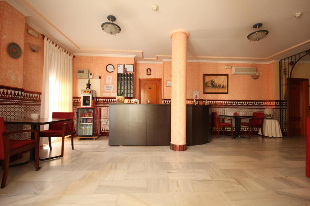 Fotografia z galérie ubytovania Hostal Niza v destinácii San Juan del Puerto