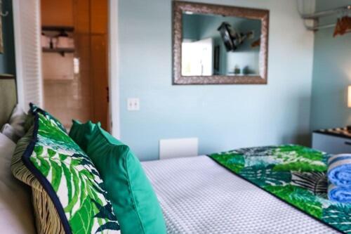 Postel nebo postele na pokoji v ubytování Caribbean House