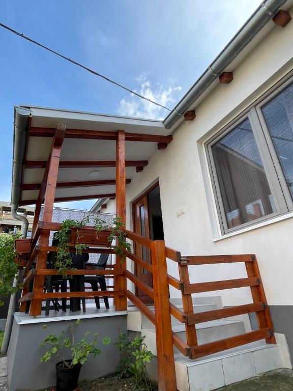 Balkón nebo terasa v ubytování Rustic Villa