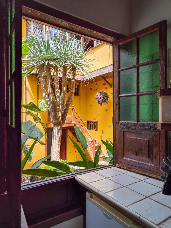 Tulia Guesthouse & Coworking - Apartamento De Un Dormitorio Con Vistas Al Jardín