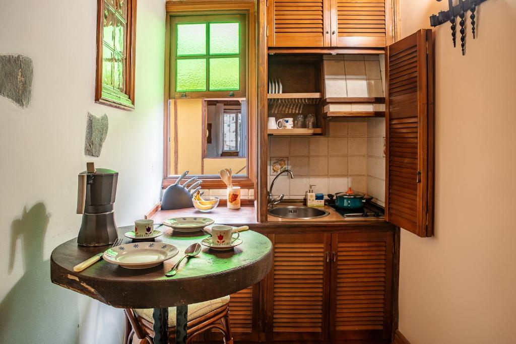 Tulia Guesthouse & Coworking - 经典一卧室公寓 - 带特大号床
