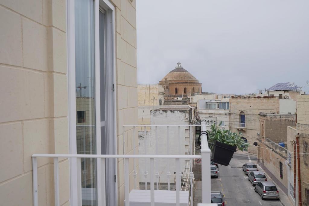 Your Modern Comfort Home in Malta - 9