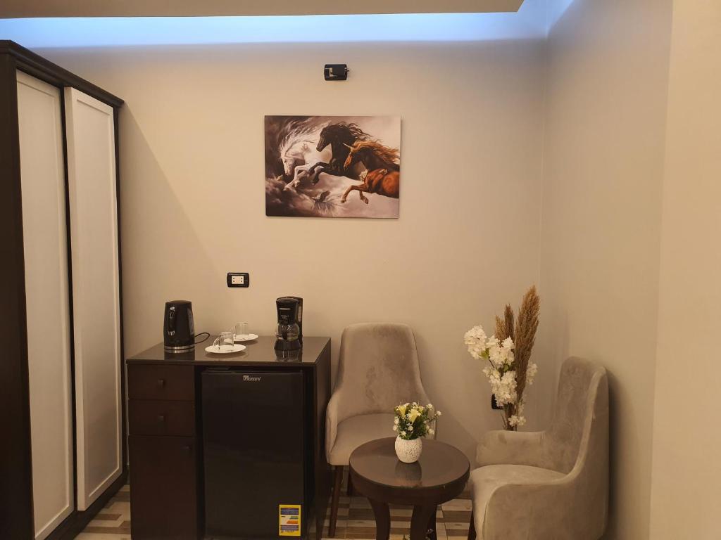 Posezení v ubytování Youvala serviced apartment Giza