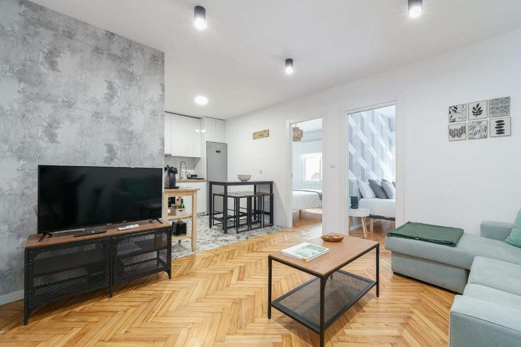 A television and/or entertainment centre at Ohana Home